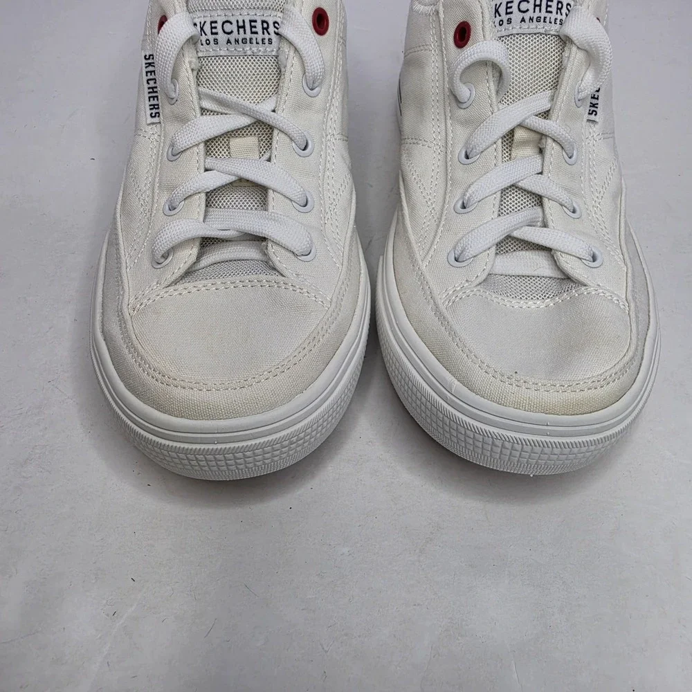 Sketchers Air Cooled Archfit Los Angeles White Women's Size 8